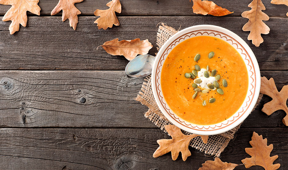 Low-FODMAP roasted squash, carrot and ginger soup